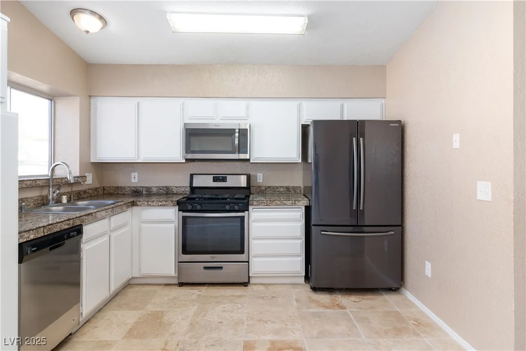 1775 Esteban, Laughlin, NV 89029