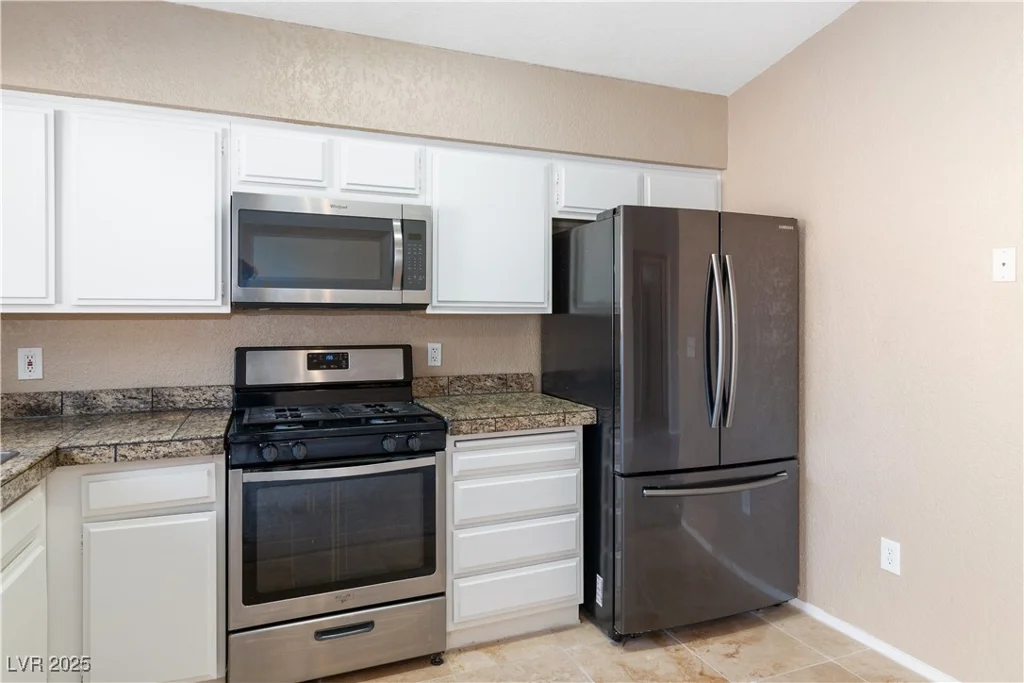 1775 Esteban, Laughlin, NV 89029
