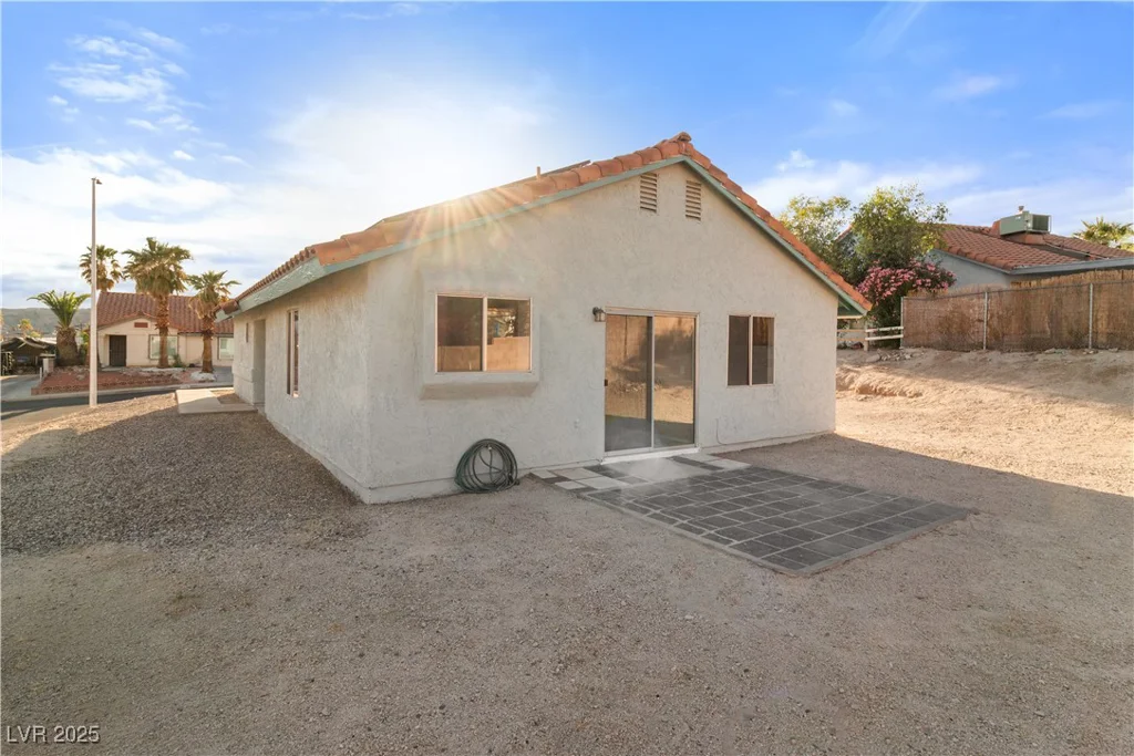 1775 Esteban, Laughlin, NV 89029