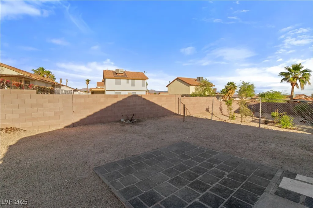 1775 Esteban, Laughlin, NV 89029