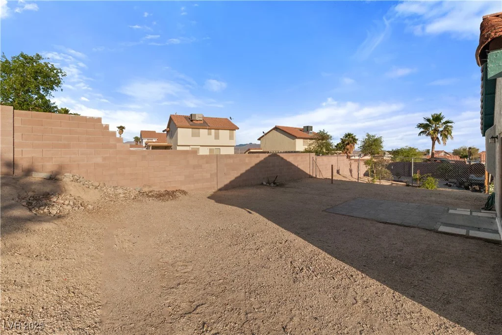 1775 Esteban, Laughlin, NV 89029