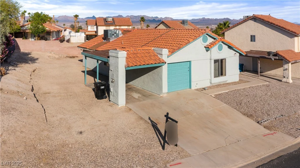1775 Esteban, Laughlin, NV 89029