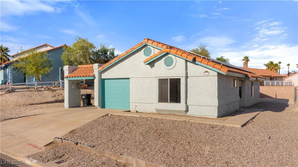 1775 Esteban, Laughlin, NV 89029