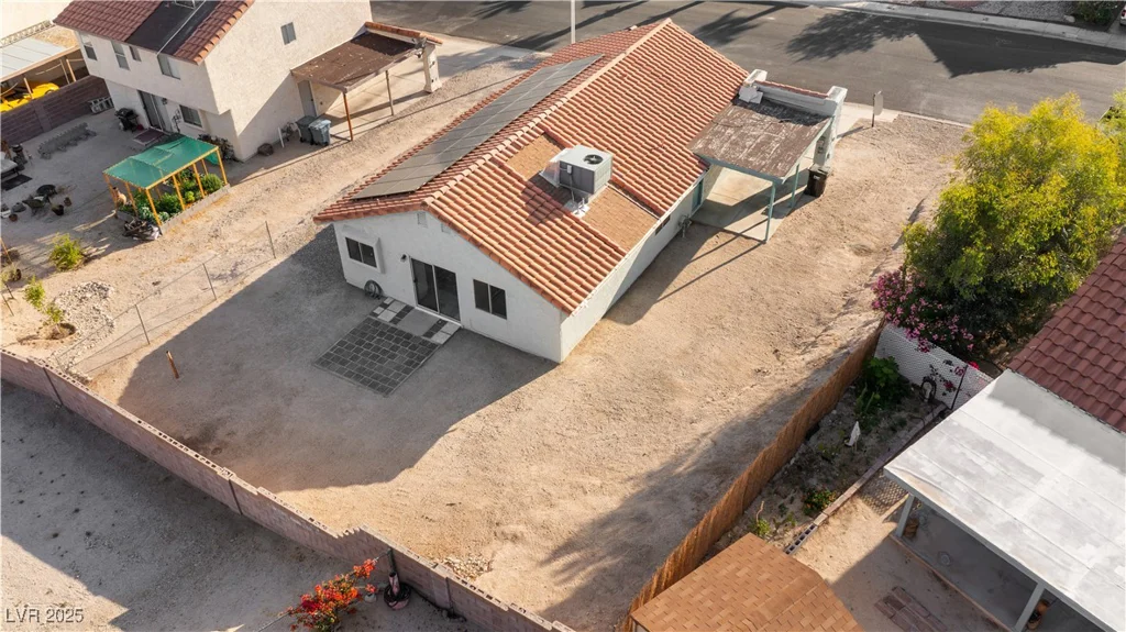 1775 Esteban, Laughlin, NV 89029