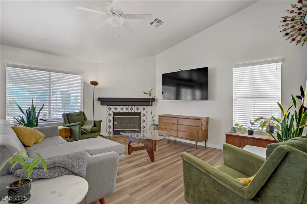 1830 Ginger Blossom, North Las Vegas, NV 89031