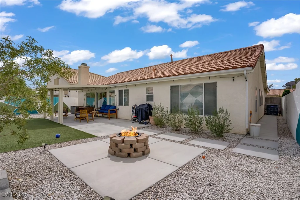 1830 Ginger Blossom, North Las Vegas, NV 89031