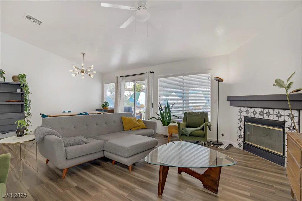 1830 Ginger Blossom, North Las Vegas, NV 89031
