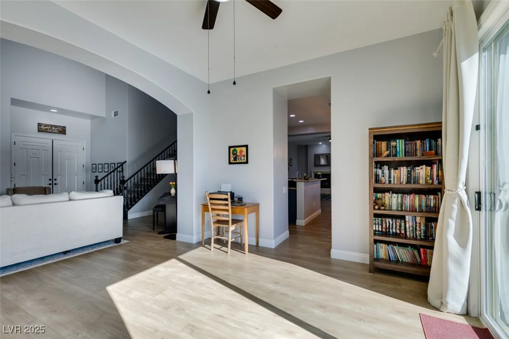 7256 Bugler Swan, North Las Vegas, NV 89084