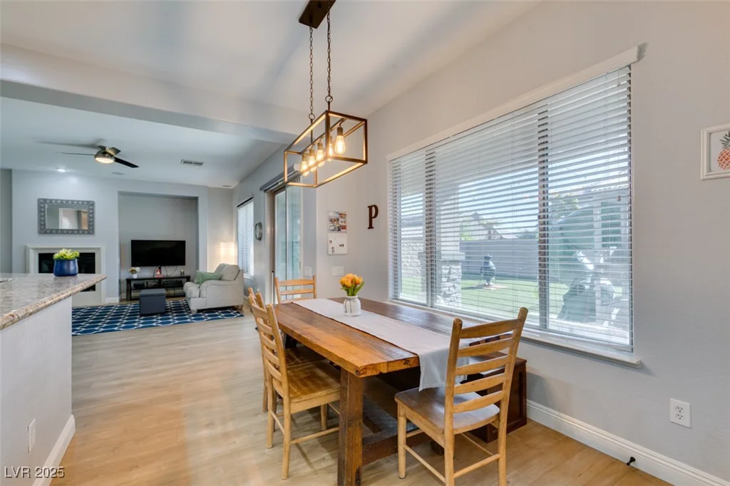 7256 Bugler Swan, North Las Vegas, NV 89084