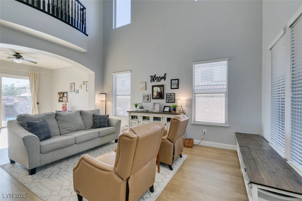 7256 Bugler Swan, North Las Vegas, NV 89084
