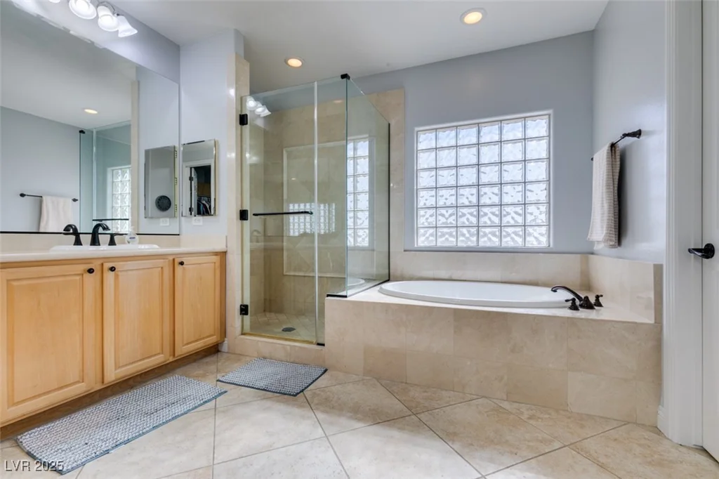 7256 Bugler Swan, North Las Vegas, NV 89084