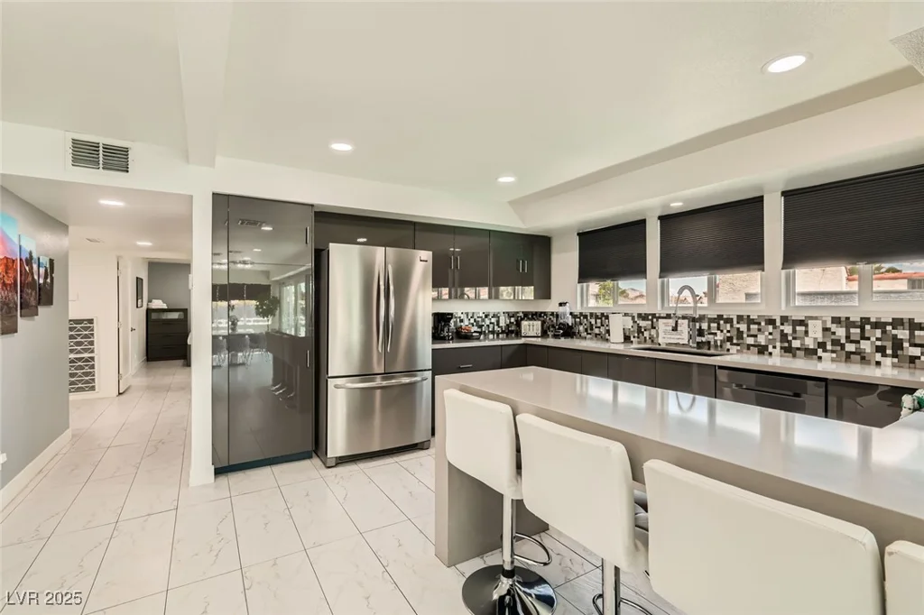 2520 Castlesands, Las Vegas, NV 89121