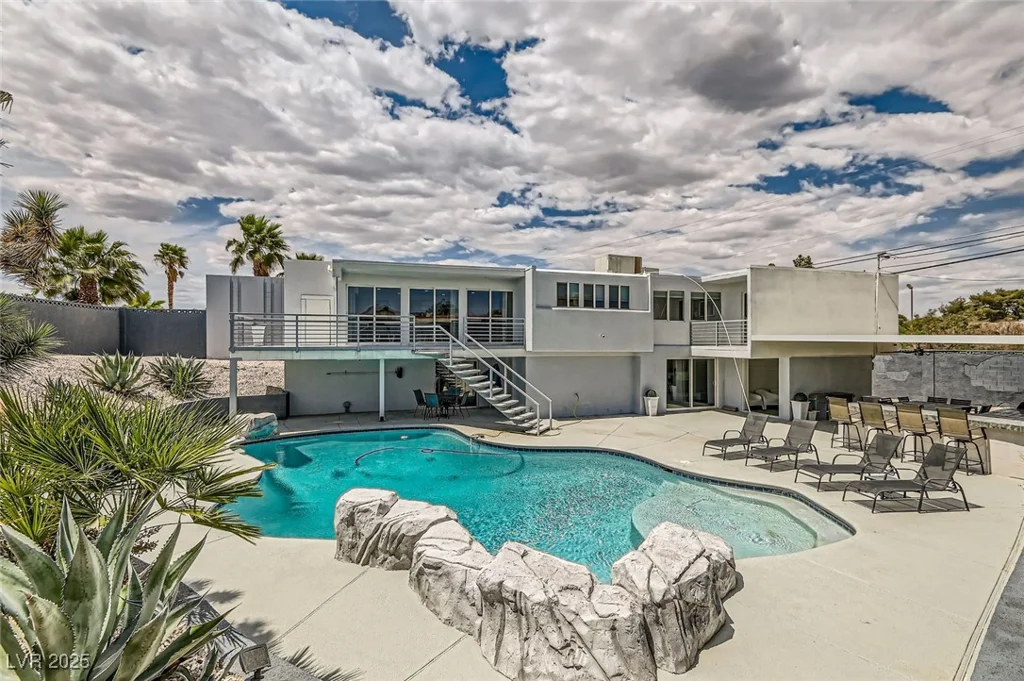 2520 Castlesands, Las Vegas, NV 89121