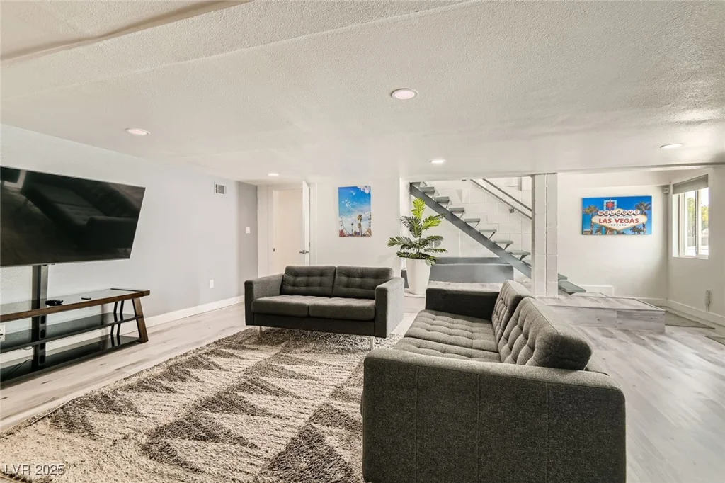 2520 Castlesands, Las Vegas, NV 89121