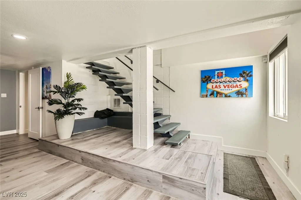 2520 Castlesands, Las Vegas, NV 89121