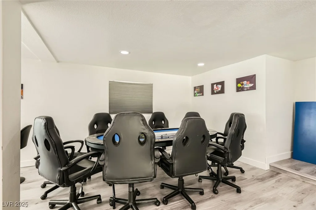 2520 Castlesands, Las Vegas, NV 89121