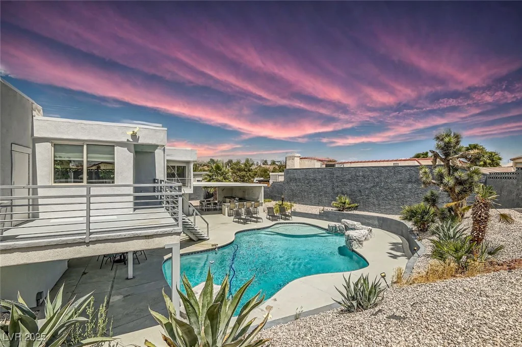 2520 Castlesands, Las Vegas, NV 89121