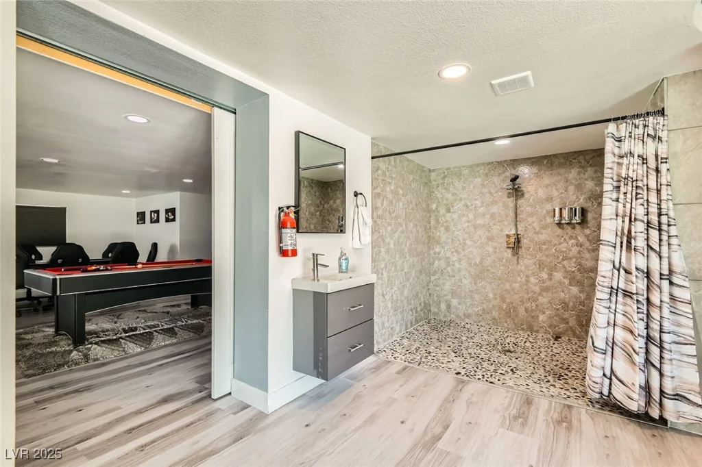 2520 Castlesands, Las Vegas, NV 89121