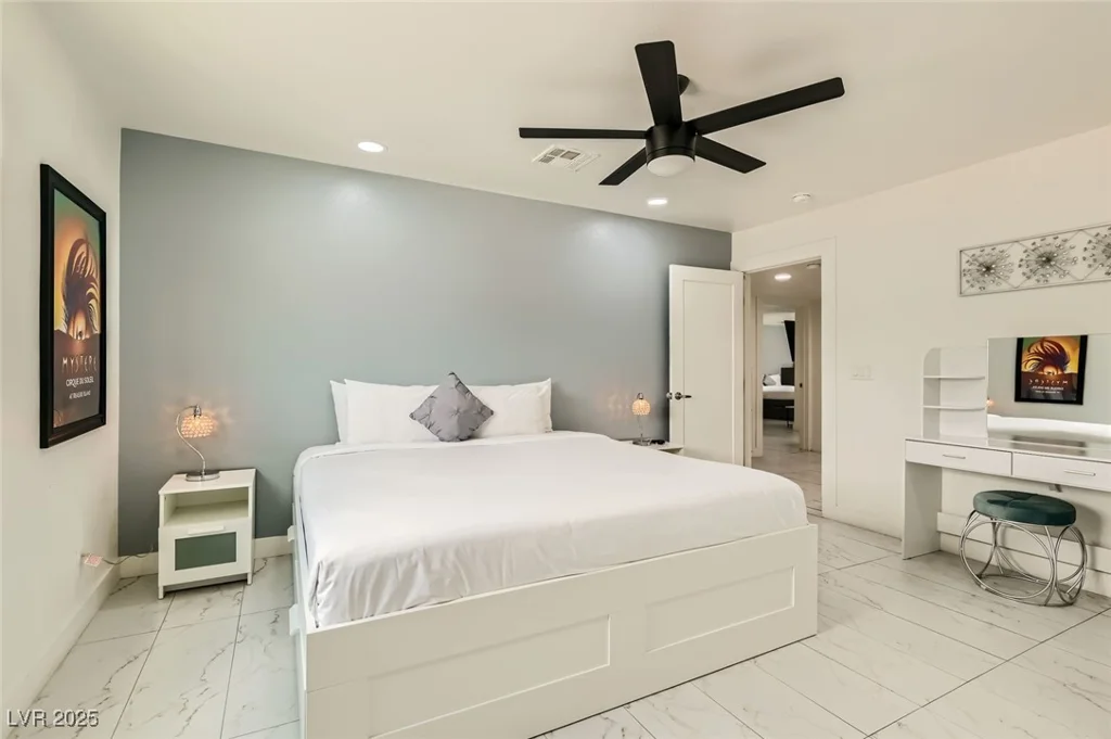 2520 Castlesands, Las Vegas, NV 89121