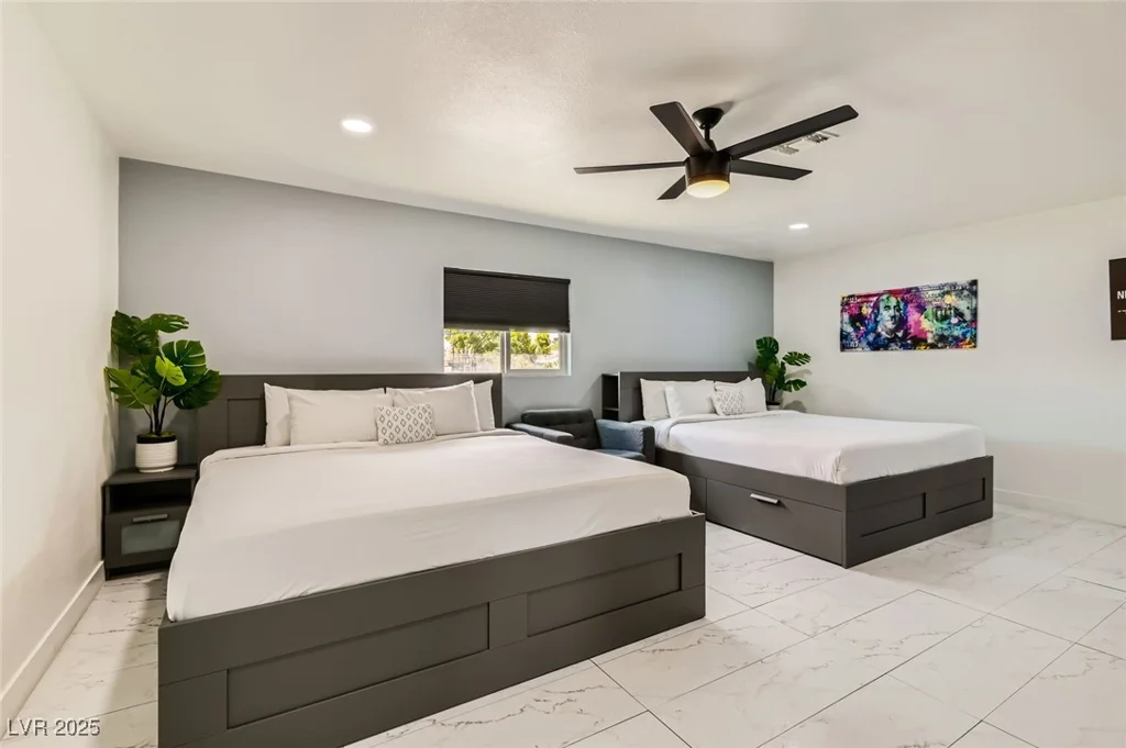 2520 Castlesands, Las Vegas, NV 89121