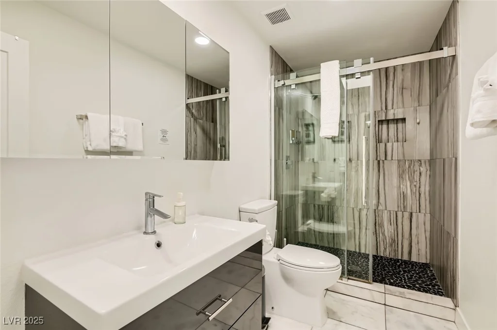 2520 Castlesands, Las Vegas, NV 89121