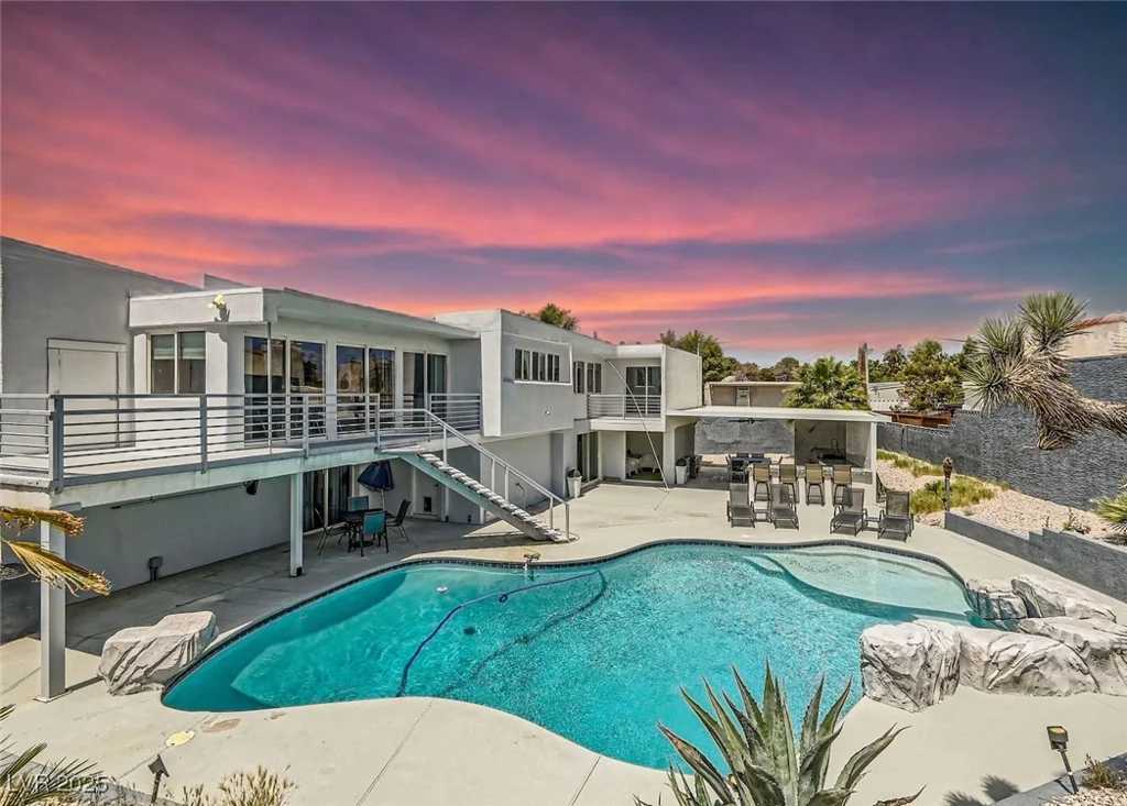 2520 Castlesands, Las Vegas, NV 89121