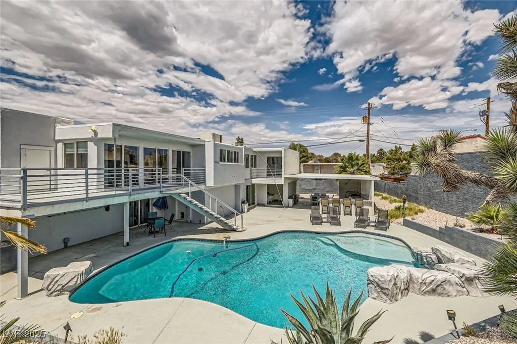 2520 Castlesands, Las Vegas, NV 89121
