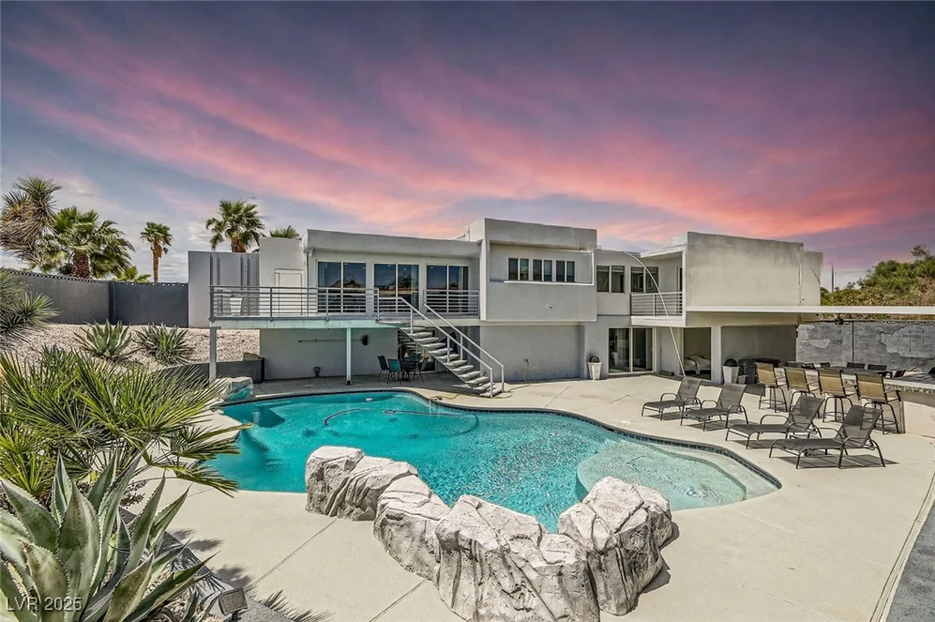 2520 Castlesands, Las Vegas, NV 89121