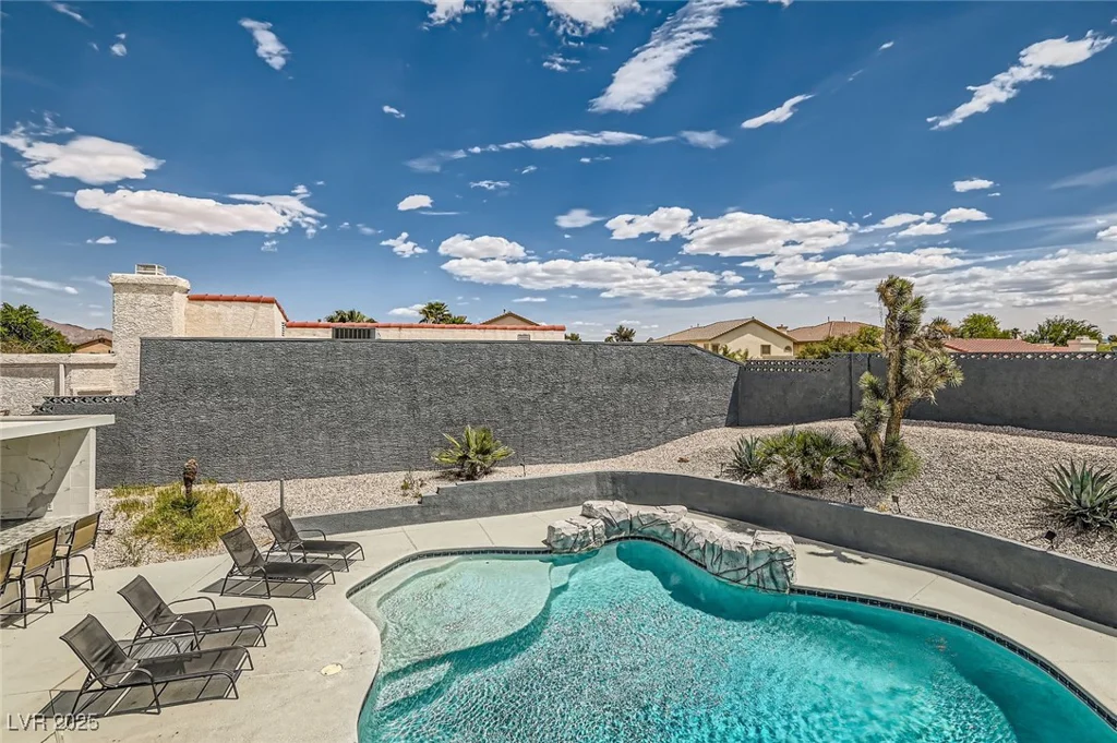 2520 Castlesands, Las Vegas, NV 89121