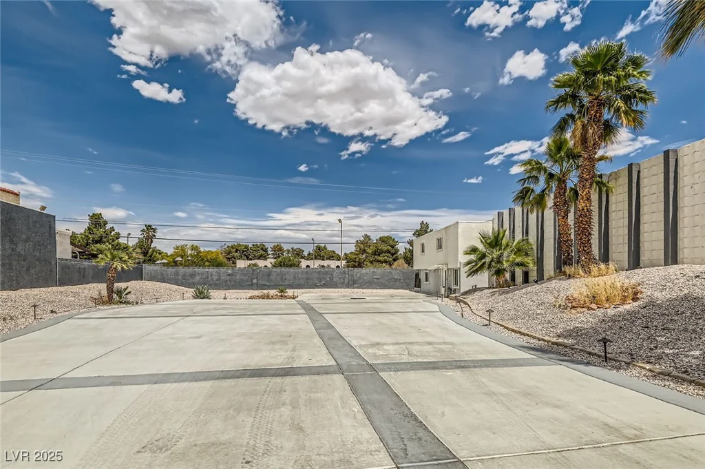 2520 Castlesands, Las Vegas, NV 89121