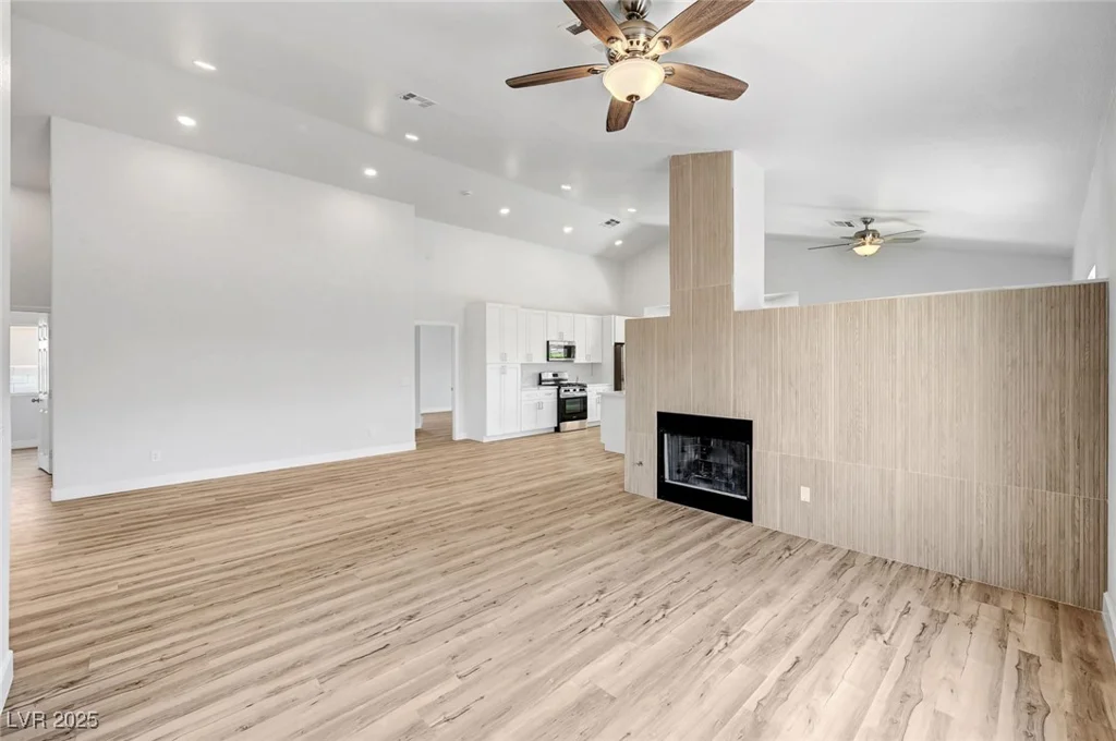 689 Hitchen Post, Henderson, NV 89011