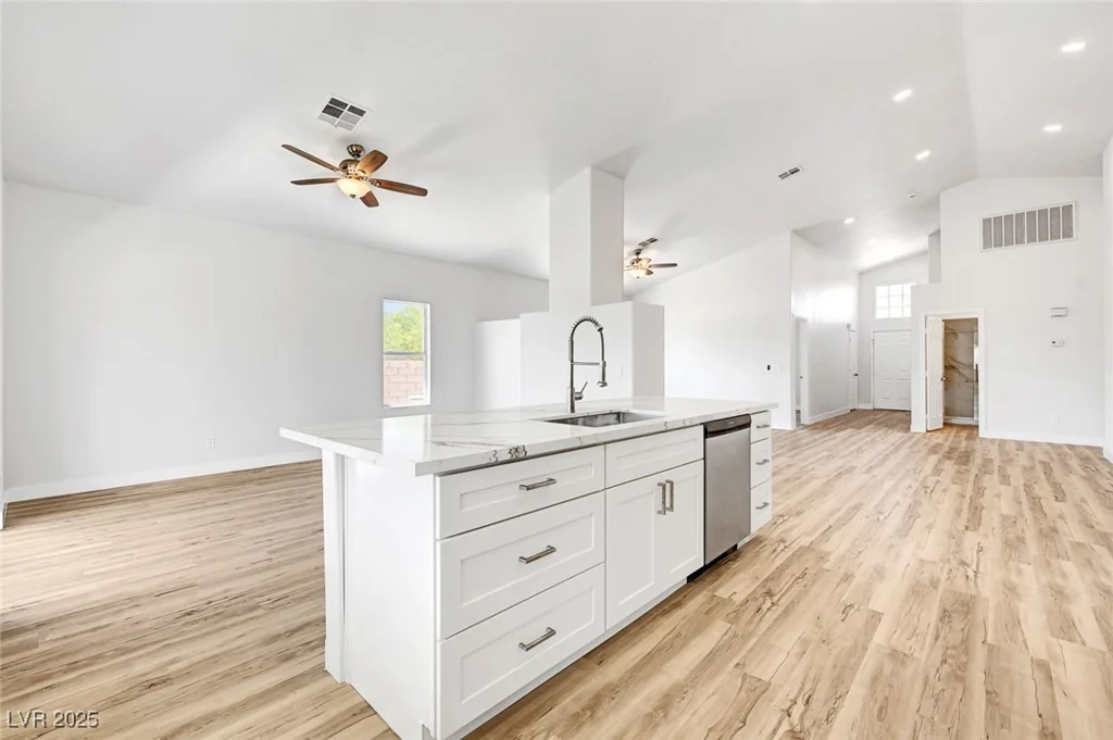 689 Hitchen Post, Henderson, NV 89011