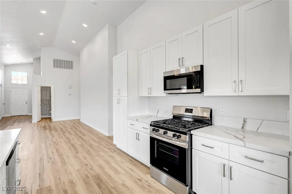 689 Hitchen Post, Henderson, NV 89011