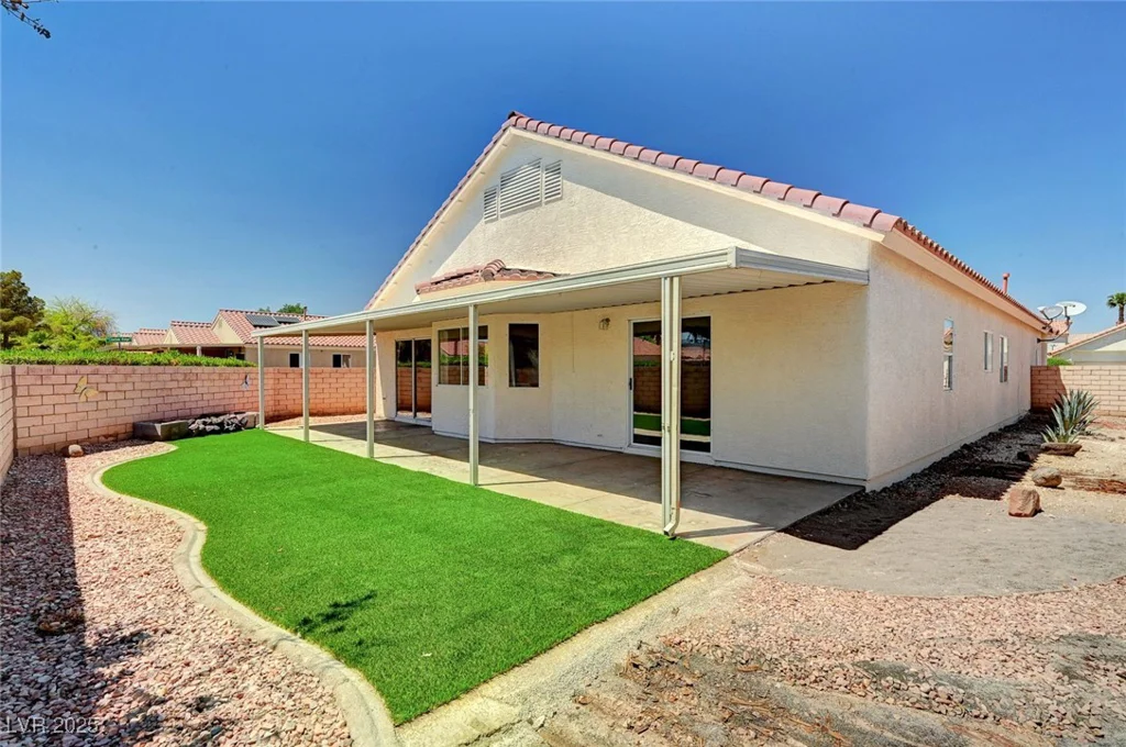 689 Hitchen Post, Henderson, NV 89011
