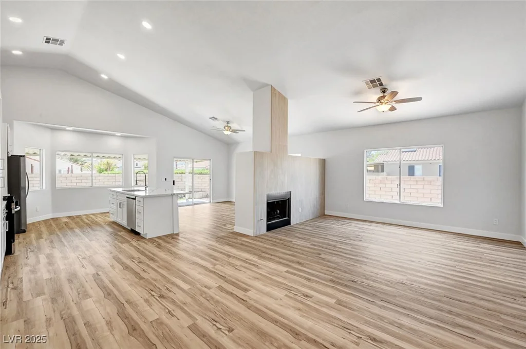 689 Hitchen Post, Henderson, NV 89011