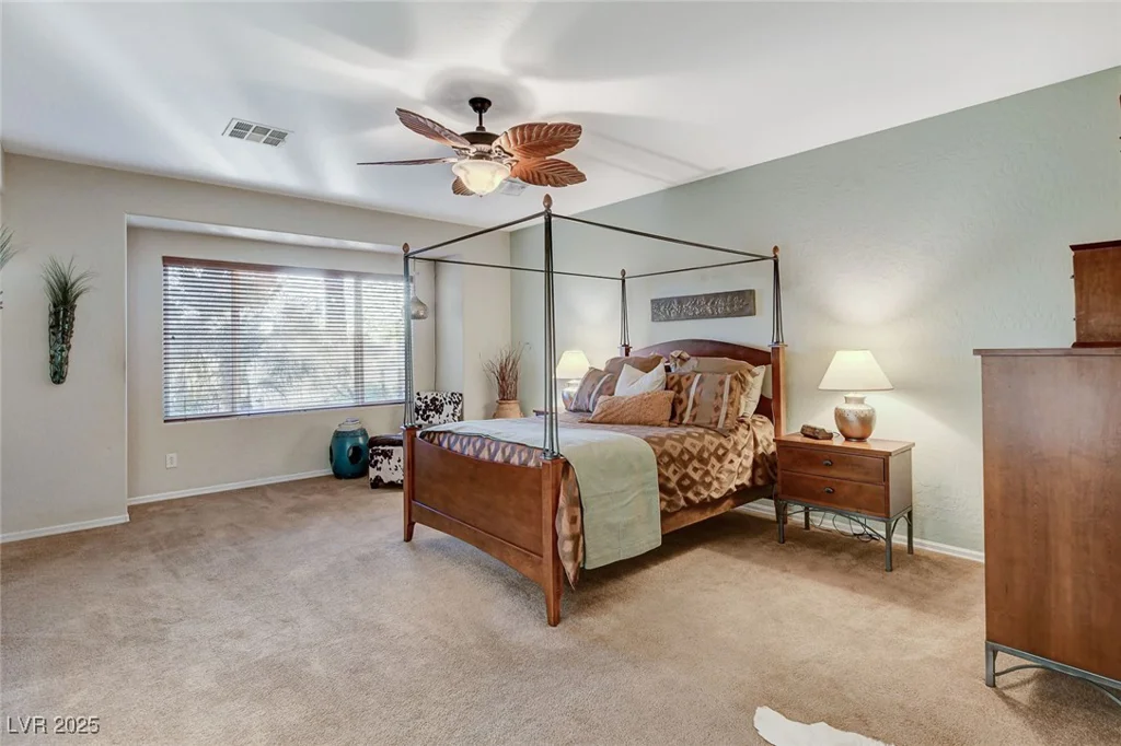 8113 Bay Colony, Las Vegas, NV 89131