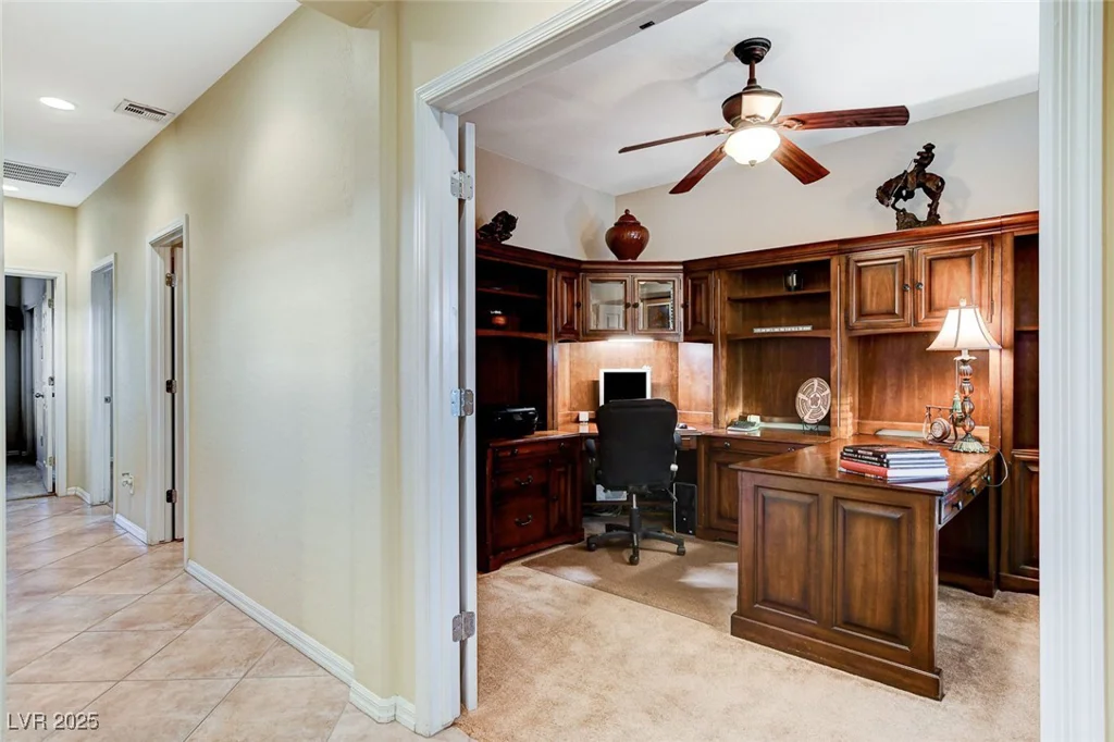 8113 Bay Colony, Las Vegas, NV 89131