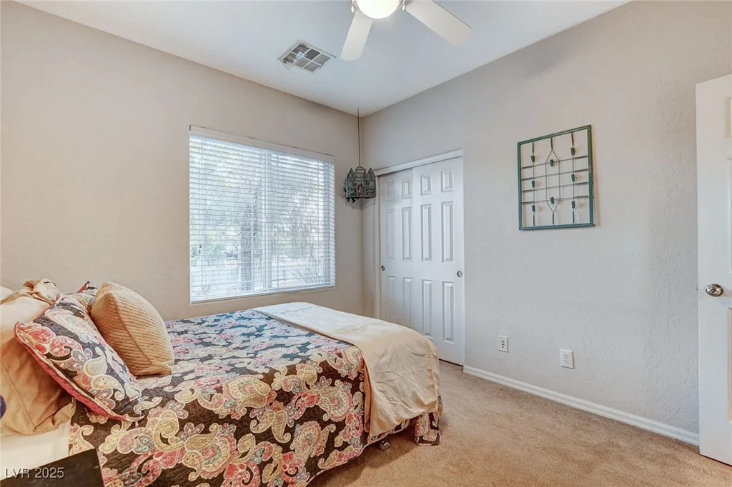 8113 Bay Colony, Las Vegas, NV 89131