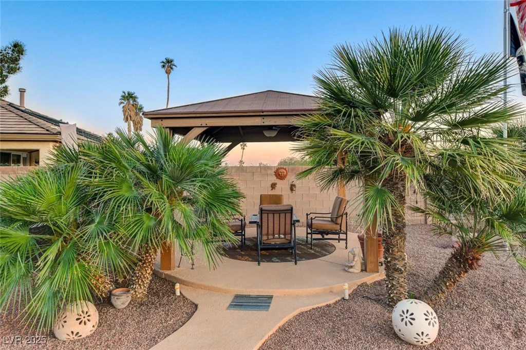 8113 Bay Colony, Las Vegas, NV 89131