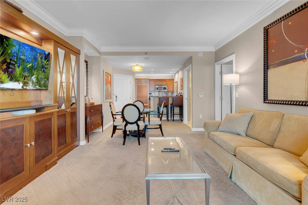 125 HARMON, Las Vegas, NV 89109