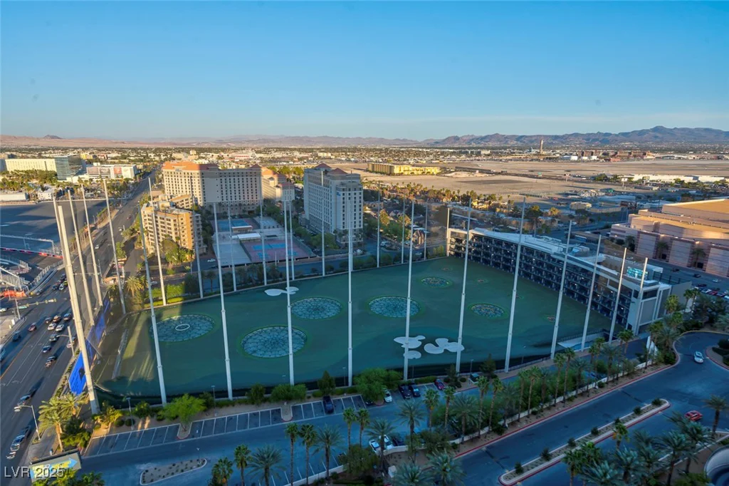 125 HARMON, Las Vegas, NV 89109