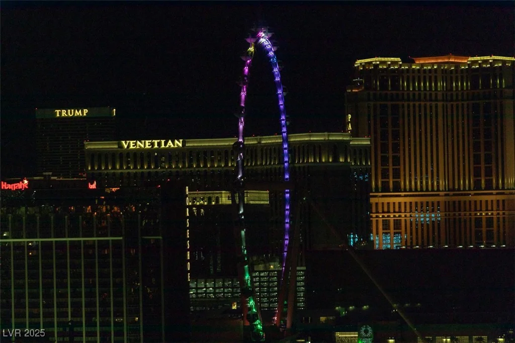 125 HARMON, Las Vegas, NV 89109