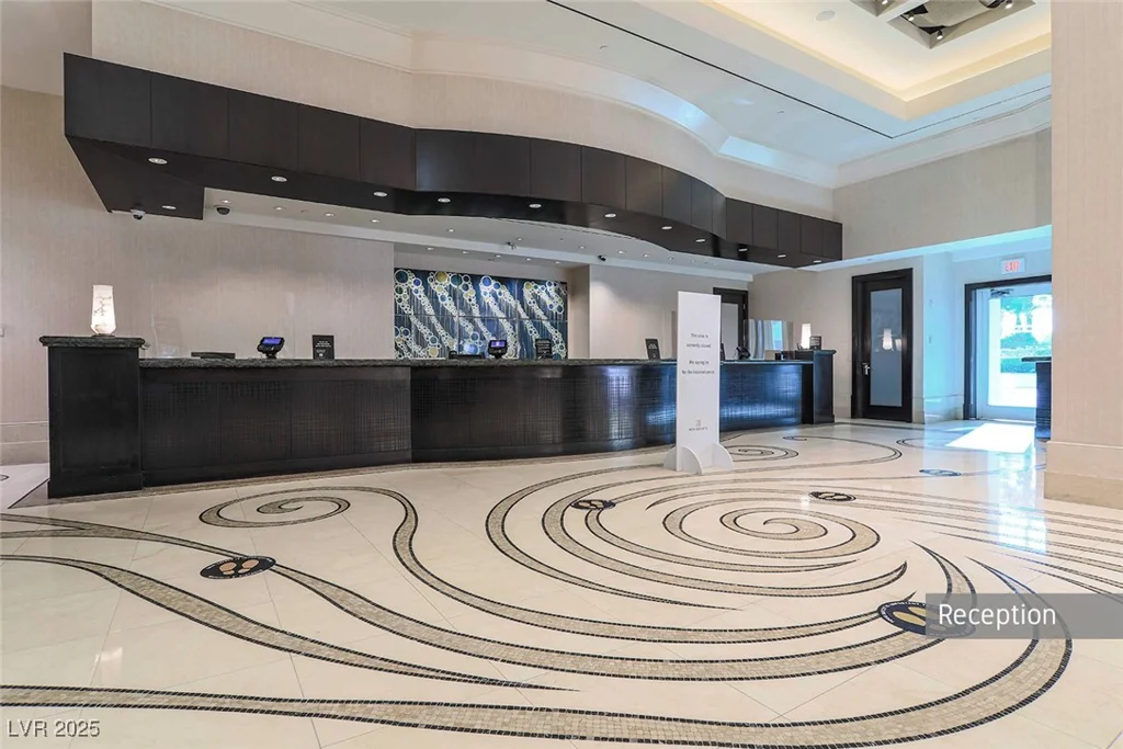 125 HARMON, Las Vegas, NV 89109