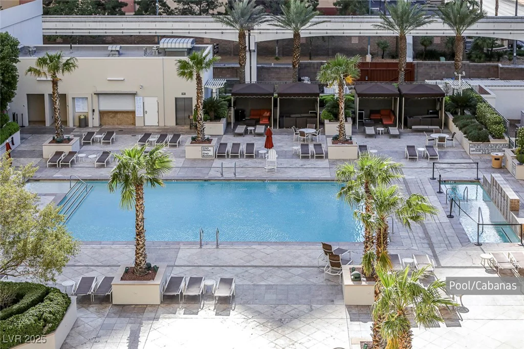 125 HARMON, Las Vegas, NV 89109