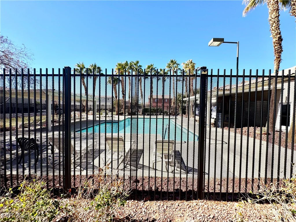 6819 Mahogany Meadows, Las Vegas, NV 89122