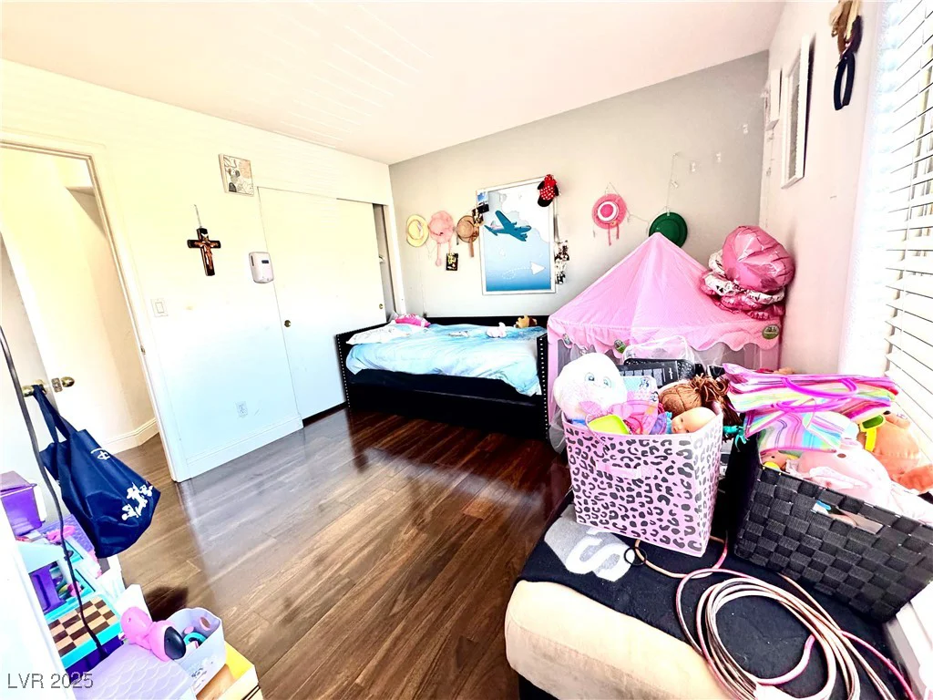 6819 Mahogany Meadows, Las Vegas, NV 89122