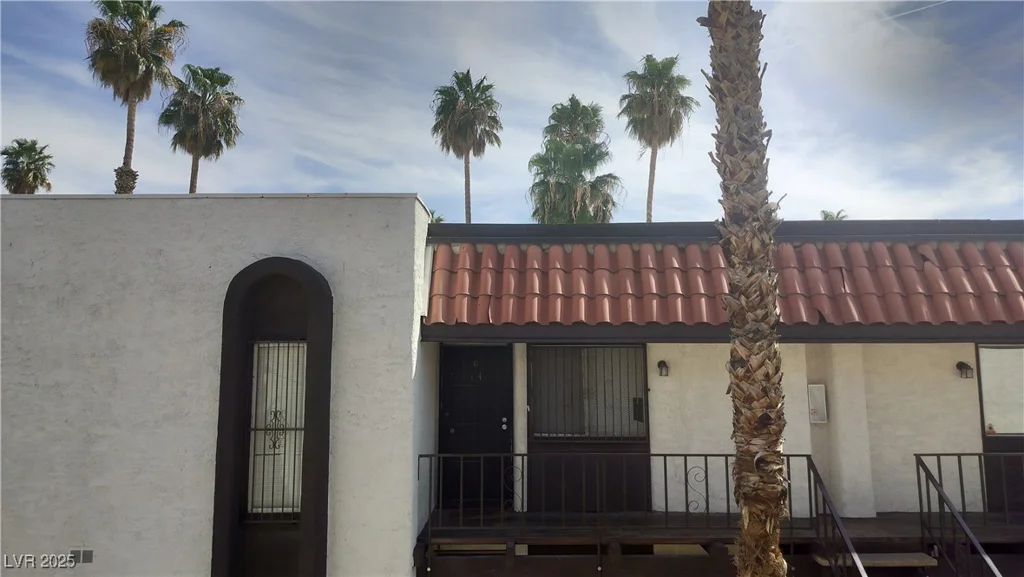 1405 Vegas Valley, Las Vegas, NV 89169