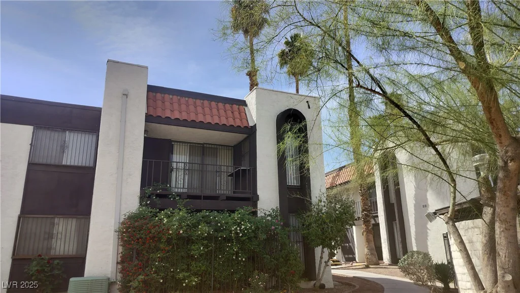 1405 Vegas Valley, Las Vegas, NV 89169