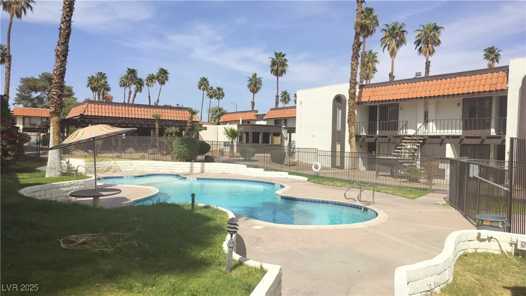 1405 Vegas Valley, Las Vegas, NV 89169