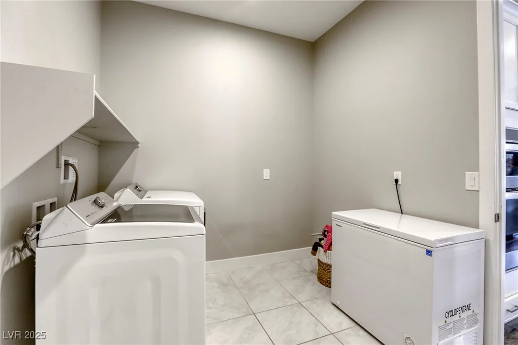 11137 Black Fire Opal, Las Vegas, NV 89138